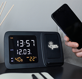 verlichte elektronische gadgets of gifts met lasergravure