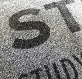 Decofloor, bedrukte matten, tapijten en lopers